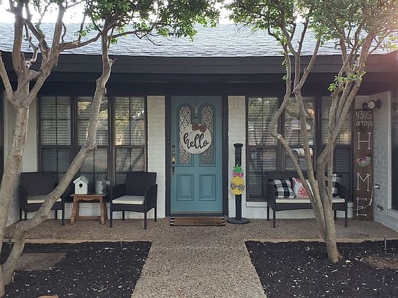 2nd image of 4305 Arroyo Dr