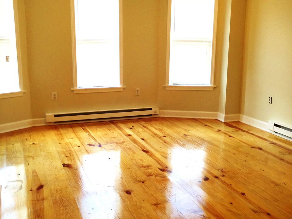 1st image of 523 N 40th St