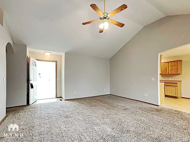 429 N Century Pl — Photo 8