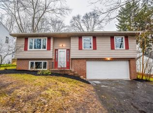 2515 Durand Rd, Akron, OH 44333