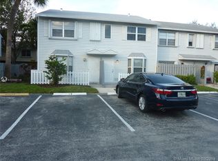 19 SW 3rd St, Pompano Beach, FL 33060