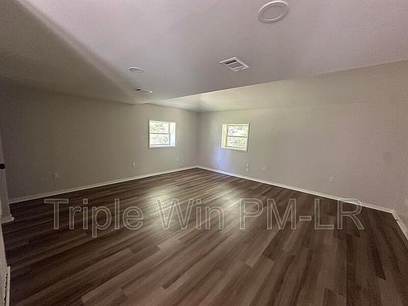 3rd image of 16307 Hidden Valley Trl Unit C