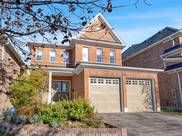 1523 Dunedin Cres, Oshawa, ON L1K 0T9