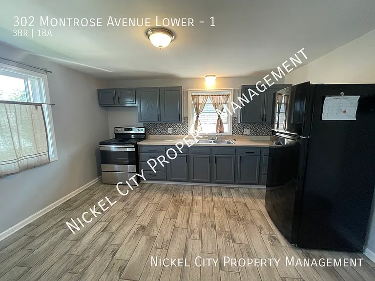 302 Montrose Ave #1 — Photo 2