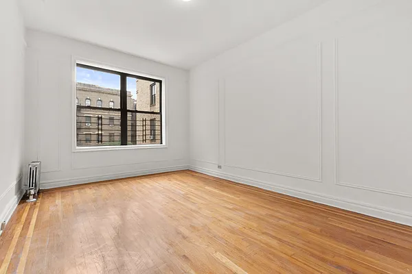 Rented by Compass | media 4