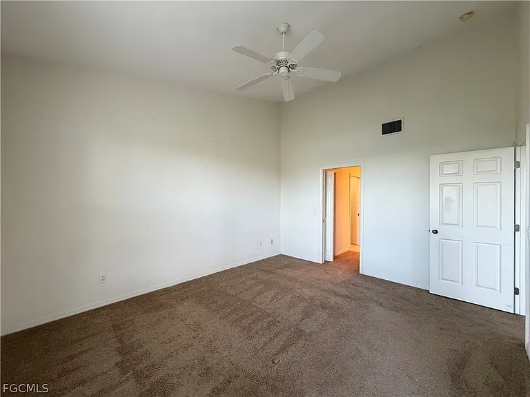 14999 Rivers Edge Ct #202 — Photo 39