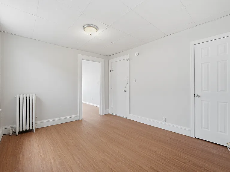 68 Mill St #2 — Photo 8
