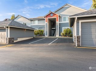 2201 192nd St SE APT Q101, Bothell, WA 98012