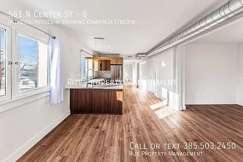 561 N Center St Photo 1