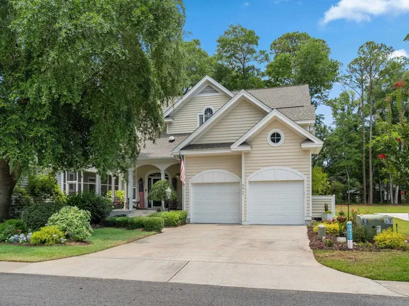 5017 Gilbert Ln., North Myrtle Beach, SC 29582