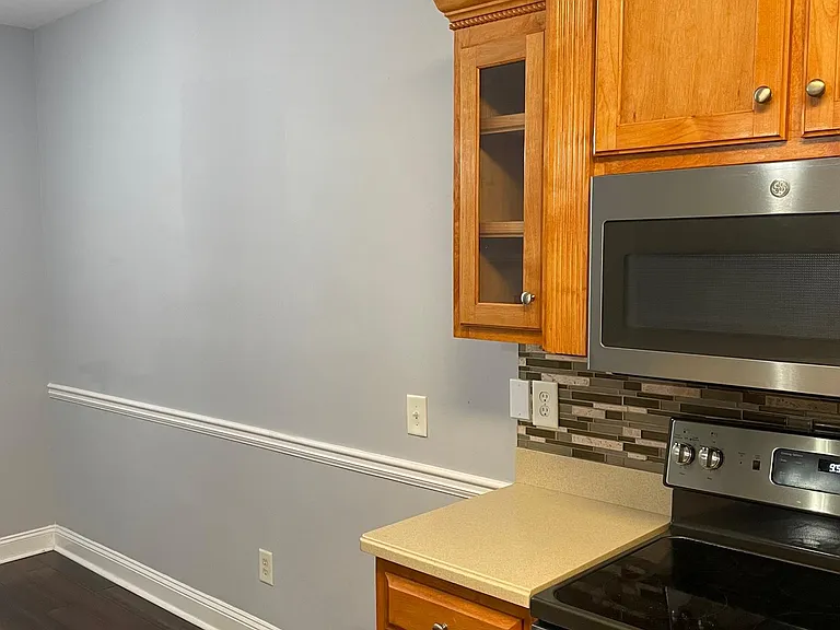 Kitchen nook area