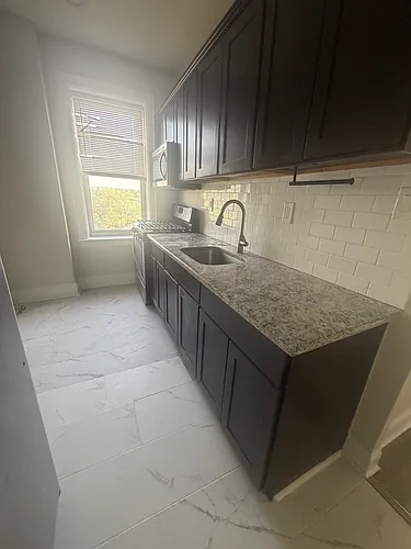11 Broadway #45D Photo 1