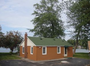4549 Van Ettan Dr, Oscoda, MI 48750