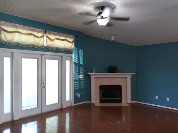 5th image of 2015 Willesdon Dr E
