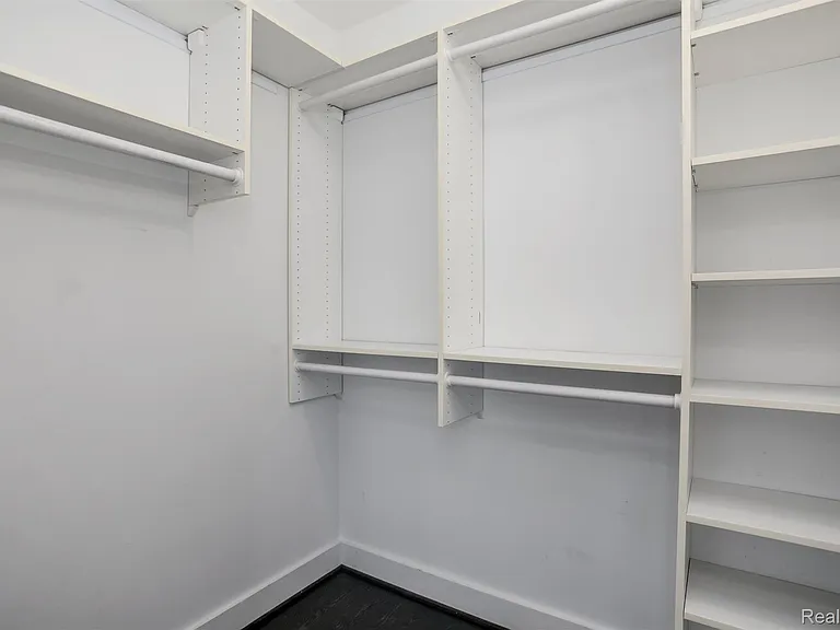 6533 E Jefferson Ave #413W — Photo 31