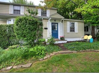 20849 Halworth Rd, Shaker Heights, OH 44122