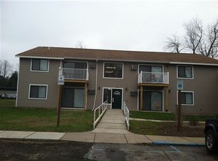 26 Medallion Cir, Hillsdale, MI 49242