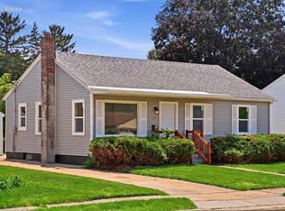 1334 Benton AVENUE, Janesville, WI 53545