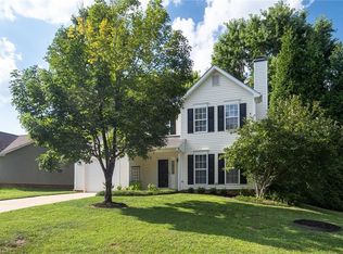 555 Orchard Ridge Ln, Greensboro, NC 27455