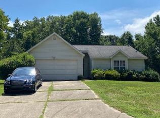 611 Pennwood Ln, Charlotte, NC 28215