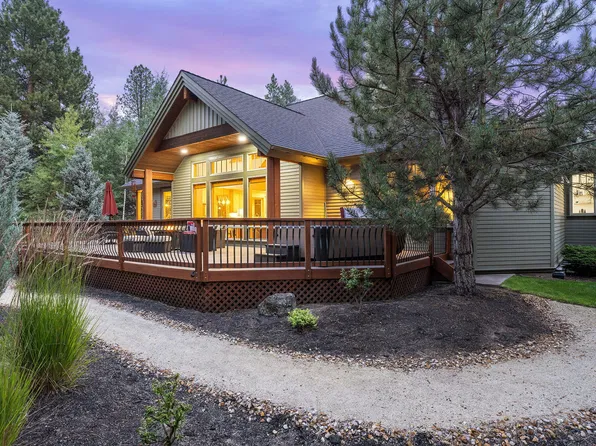 152 NW Champanelle Way, Bend, OR 97703