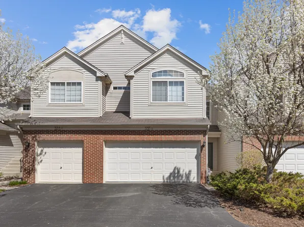 335 Thornwood Way Unit D, South Elgin, IL 60177