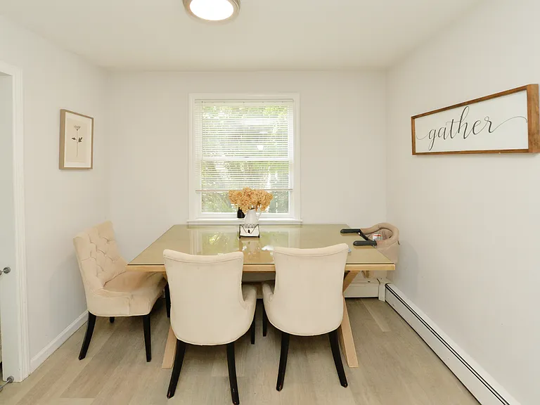 122 Strysko Ave — Photo 11