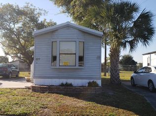 227 Inman Dr, Lakeland, FL 33815