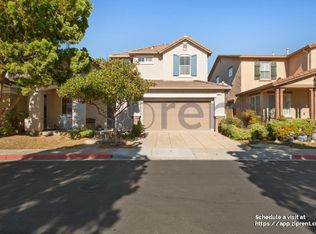 521 Black Walnut Pl, Hercules, CA 94547