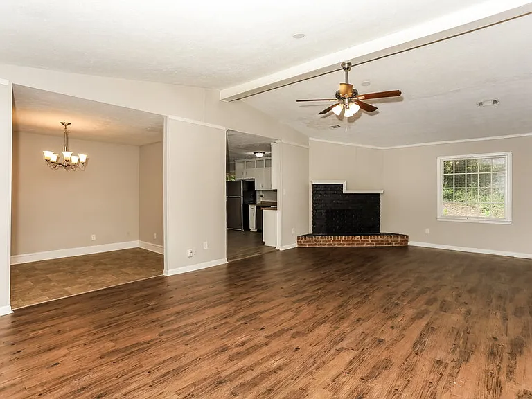 6206 Shallow Creek Ln — Photo 4