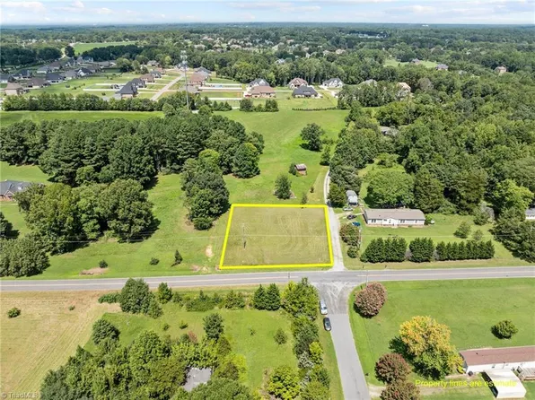 8580 Benbow Merrill Rd, Oak Ridge, NC 27310