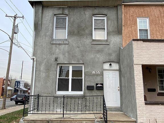 3rd image of 1301 S 49th St #10791847