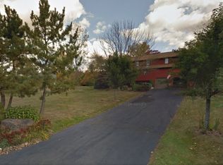 58 Canterbury Dr, Durham, CT 06422