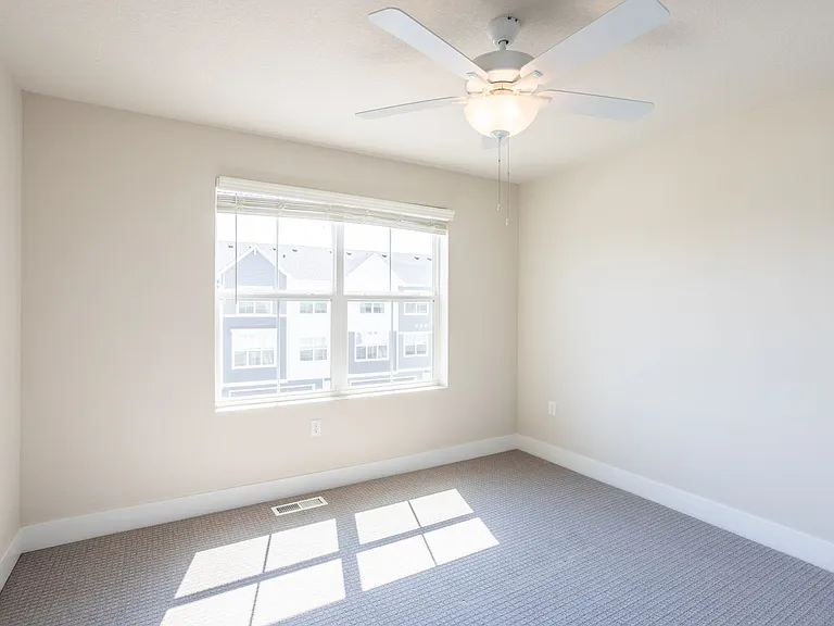 Aspen Ridge Townhomes — Photo 26
