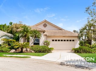 10259 Silverado Cir, Bradenton, FL 34202