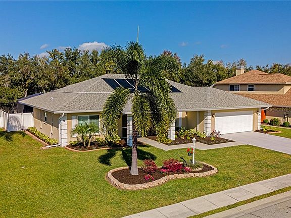 2nd image of 6113 55th Avenue Cir E