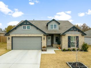 3623 E 143rd Pl S, Bixby, OK 74008