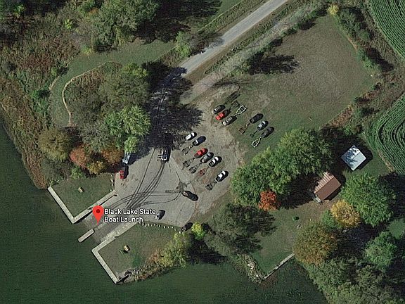 4th image of 503 Main St