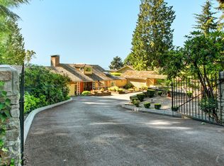 16067 Maplewild Ave SW, Burien, WA 98166