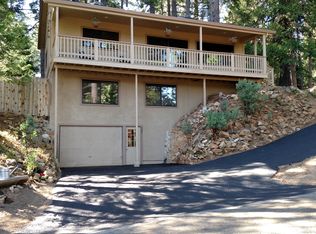 4954 Loch Leven Dr, Pollock Pines, CA 95726
