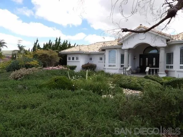 3377 Calle Margarita, Encinitas, CA 92024