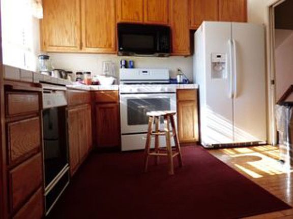 3rd image of 8229 Bluefield Dr