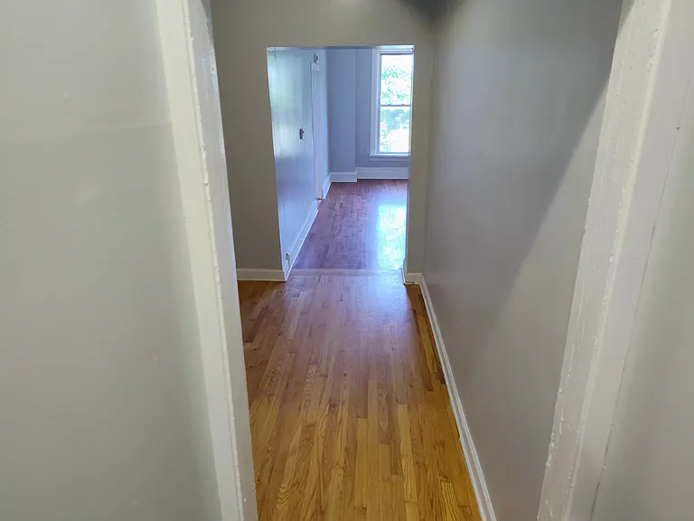 4557 S Wabash Ave #2 — Photo 9