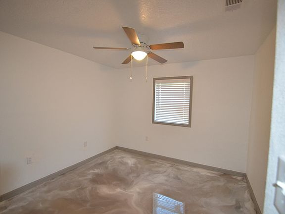 5th image of 241 Bergeron St