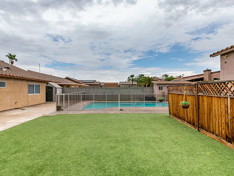 437 Waterwheel Falls Dr — Photo 48