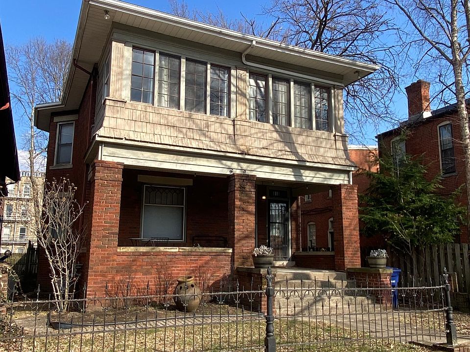 1st image of 818 Park St