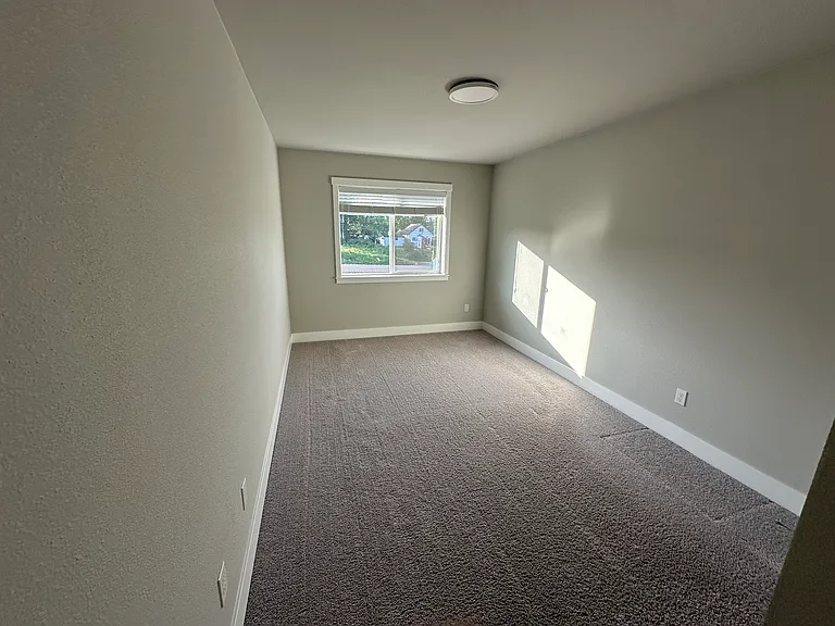 Bedroom 4 (upstairs)