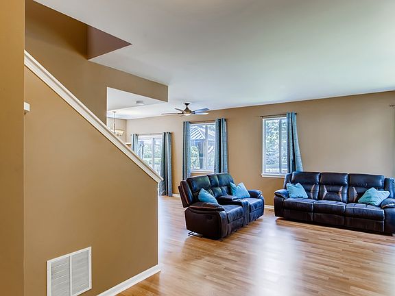 5th image of 3117 W Gloria Ln