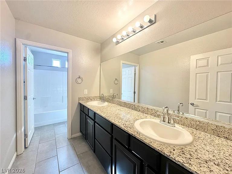 2646 Topaz Blue St — Photo 28