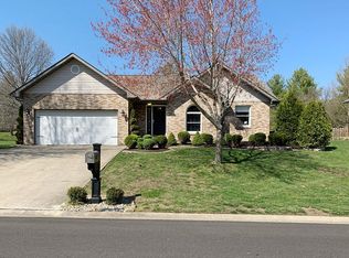 16 Autumn Glen Dr, Glen Carbon, IL